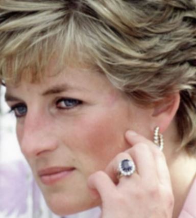 الأميرة ديانا