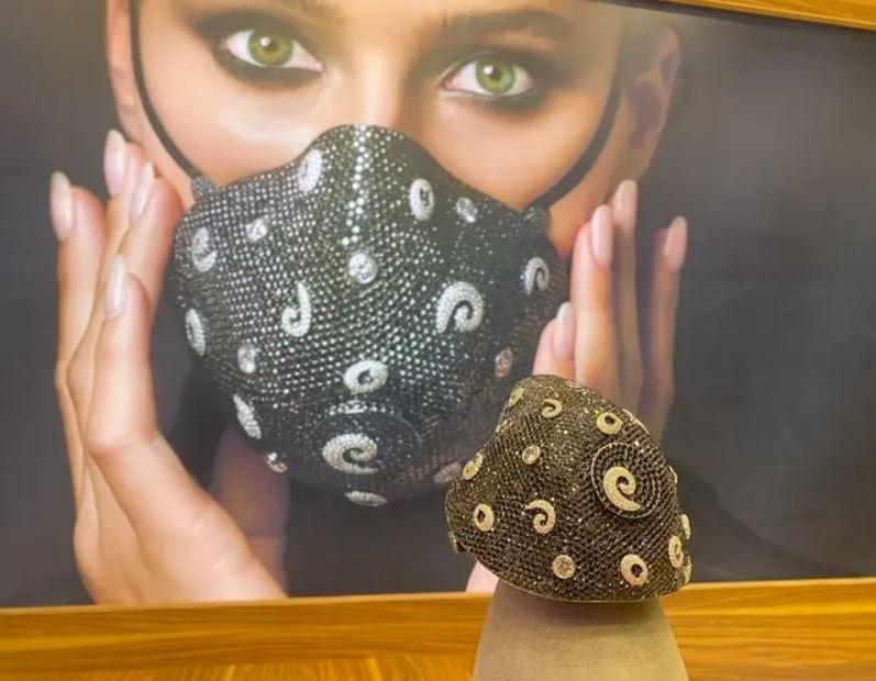 أغلى كمامة في العالم