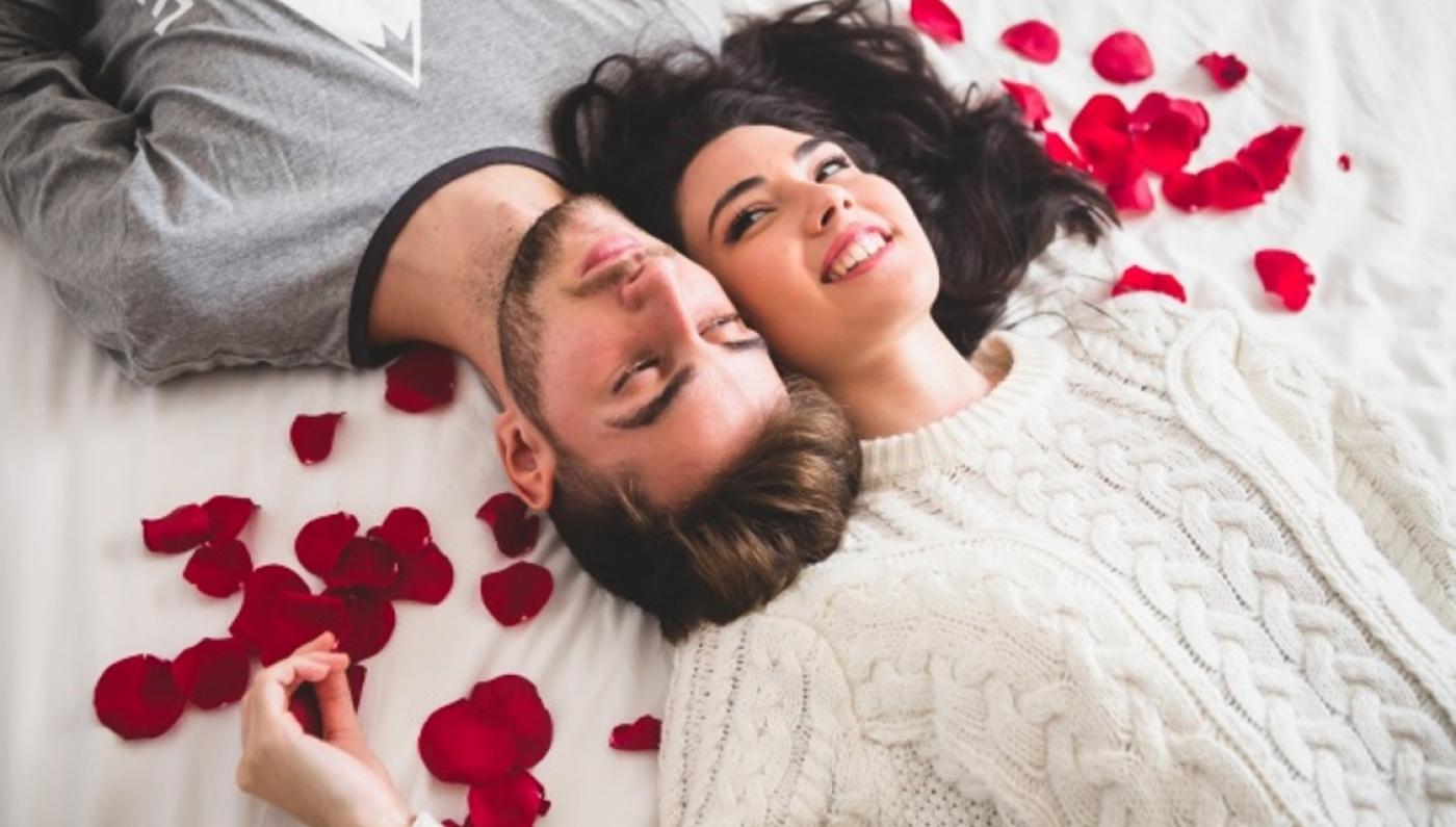 تفسير حلم العلاقة الحميمة للعزباء مع خطيبها