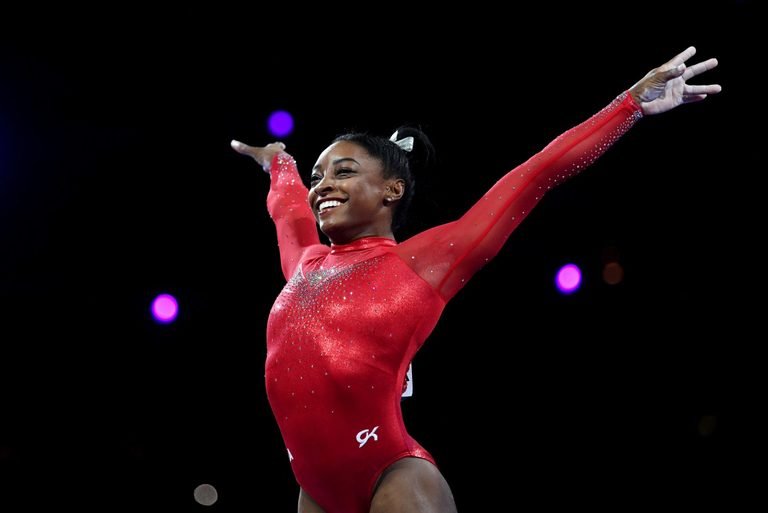 سيمون بايلز