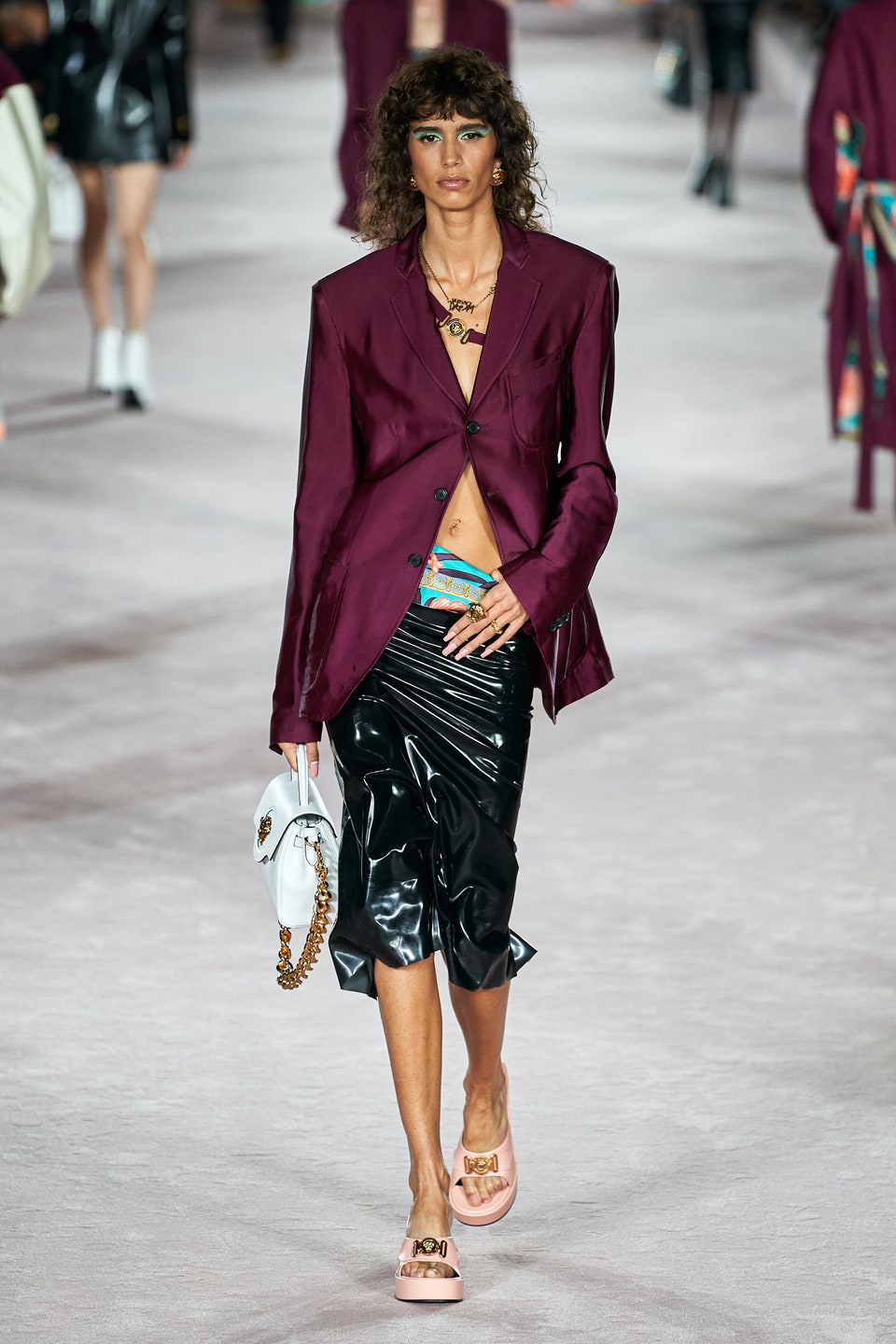 عرض فيرساتشي