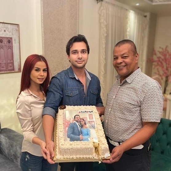 منة عرفة وزوجها