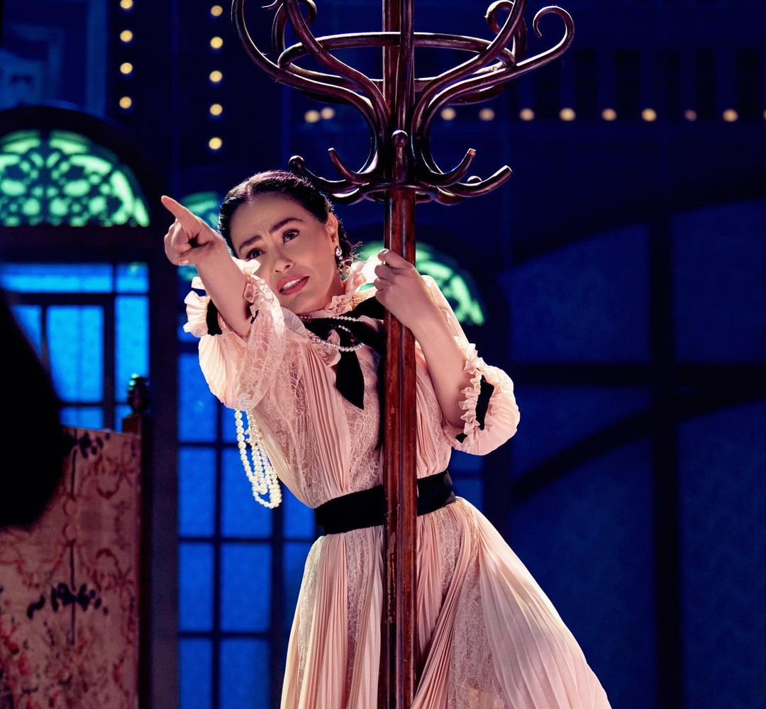 شريهان بمسرحية كوكو شانيل