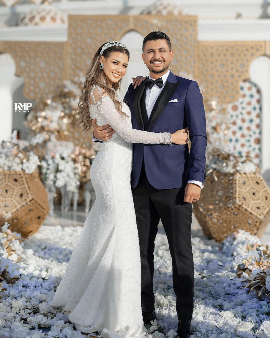 علي غزلان وزوجته فرح شعبان