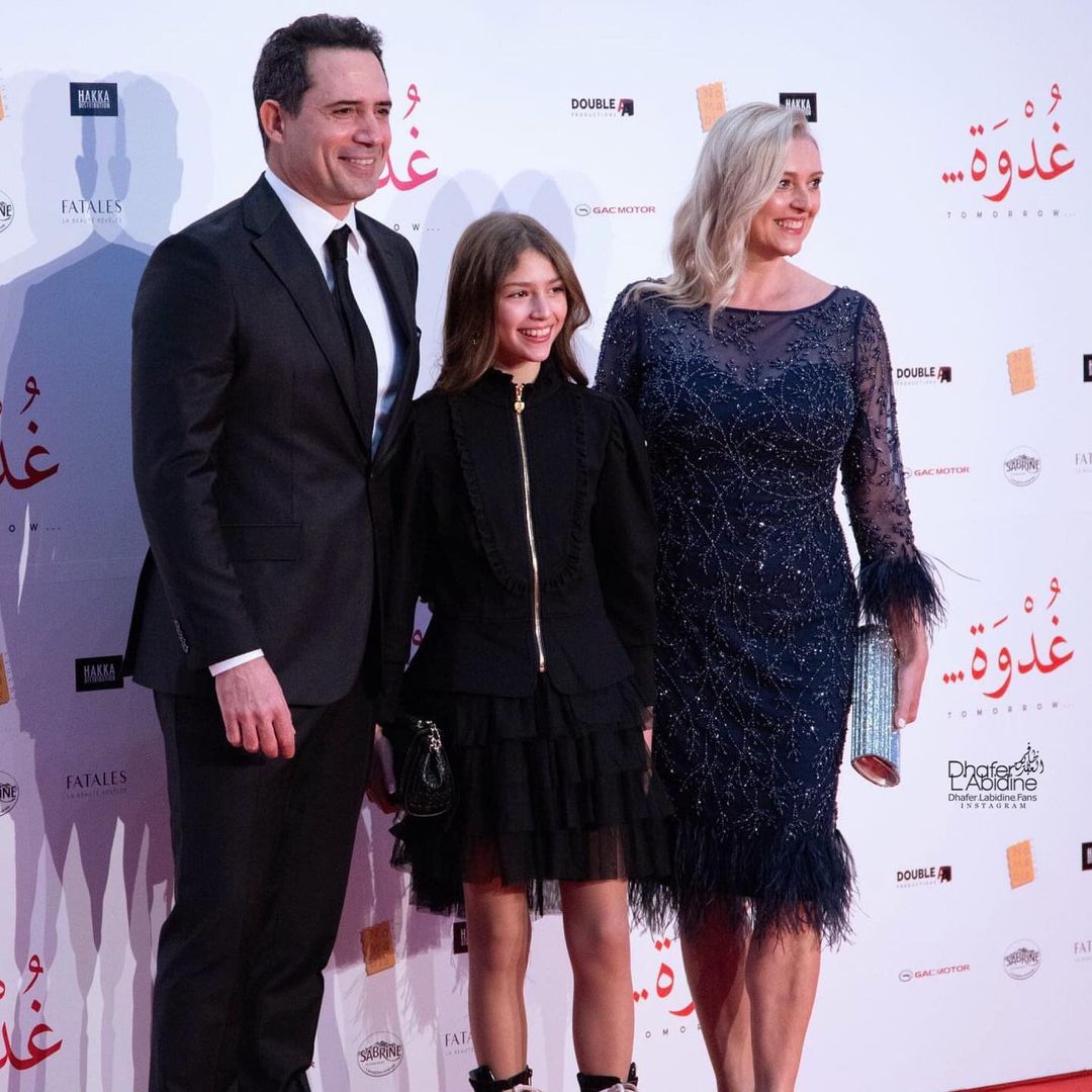 ظافر العابدين وعائلته