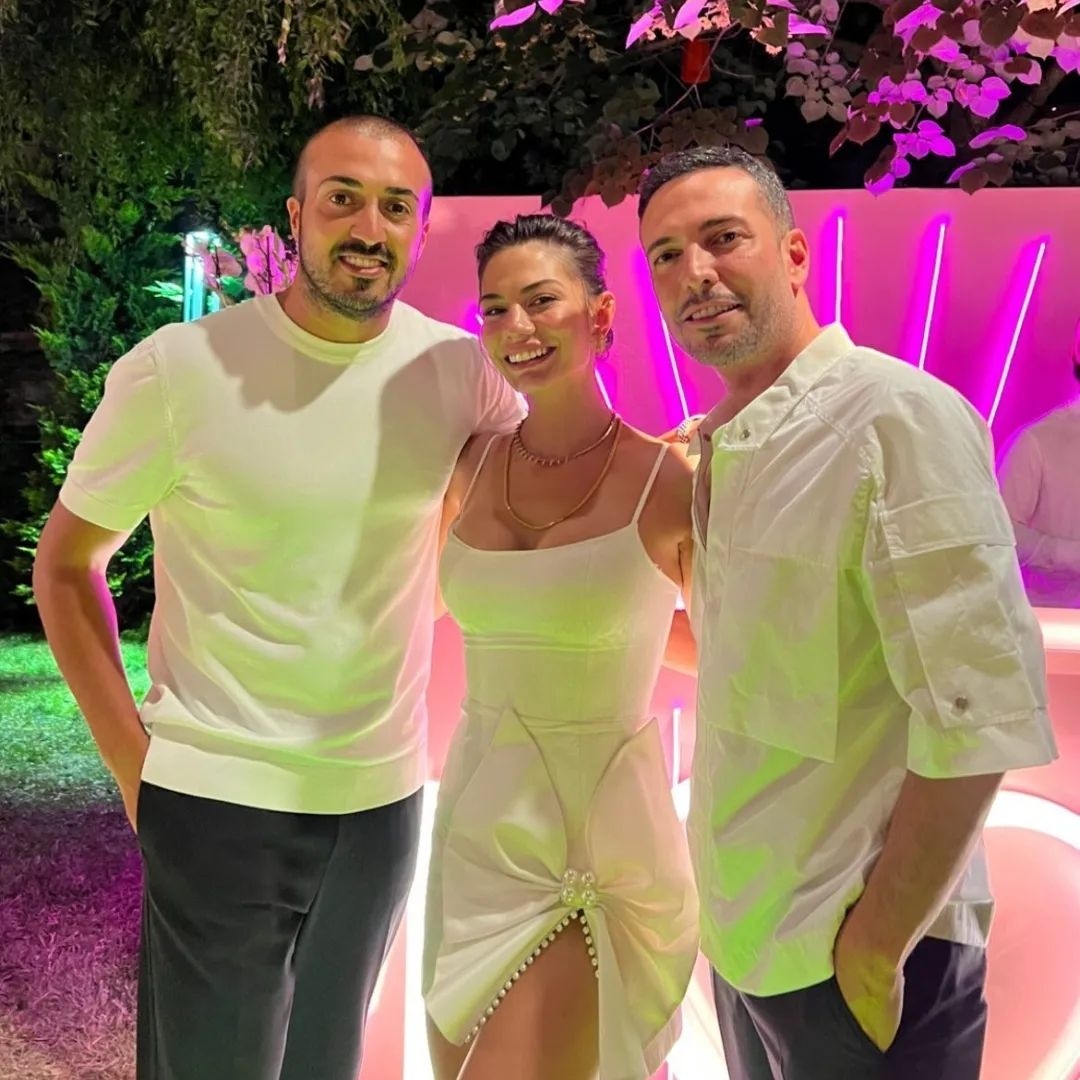 ديميت اوزدمير في حفل خطويتها