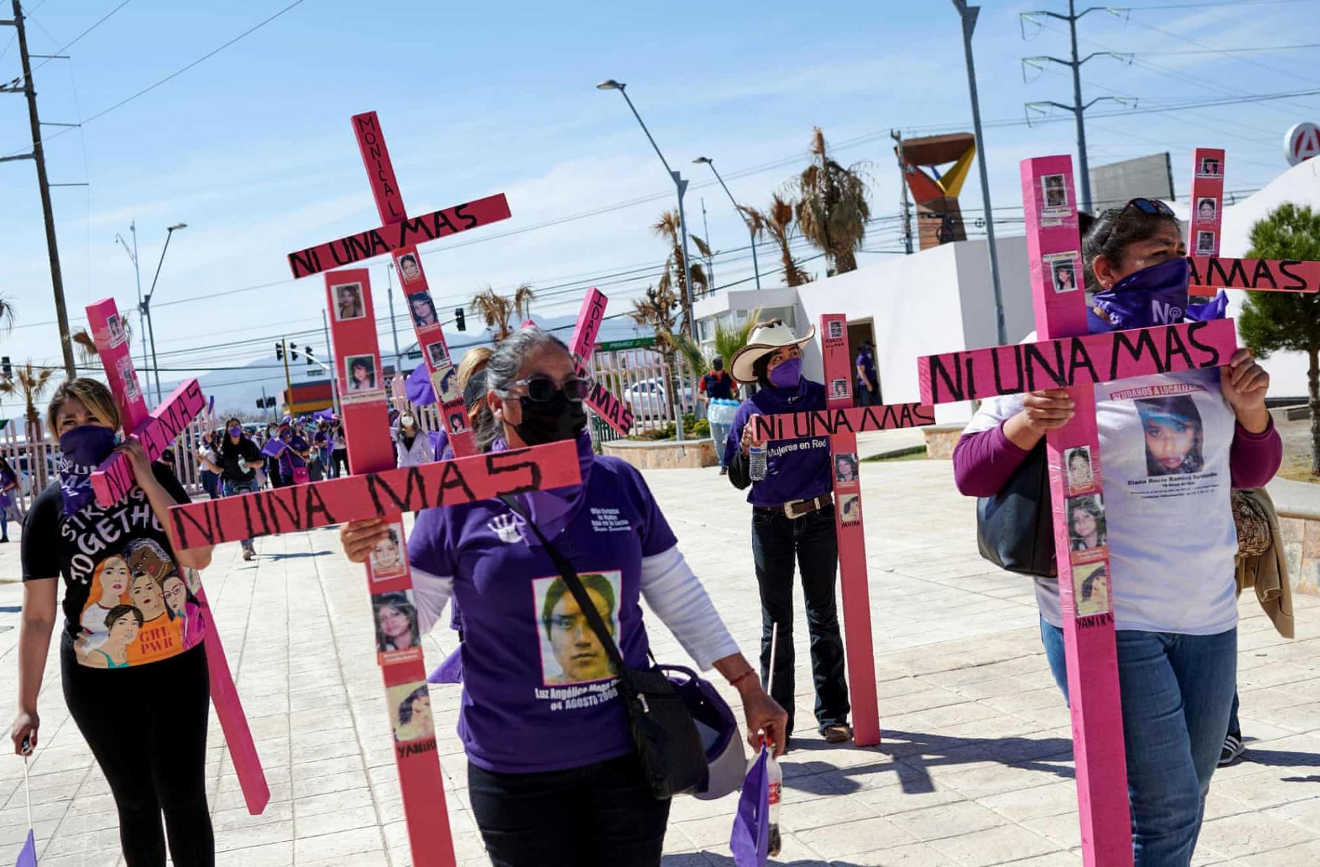 Ø§Ø­ØªØ¬Ø§Ø¬Ø§Øª ÙÙÙØ³Ø§Ø¡ ØªØ·Ø§ÙØ¨ Ø¨Ø¥ÙÙØ§Ø¡ Ø§ÙØ¹ÙÙ Ø¶Ø¯ Ø§ÙÙØ±Ø£Ø© ÙÙØªÙÙØ§ - ØªØµÙÙØ±: ÙØ§ÙÙ Ø¥ÙÙØ¨Ù / Ø±ÙÙØªØ±Ø²