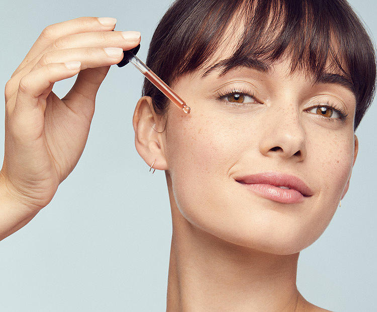 فوائد فيتامين هـ‎