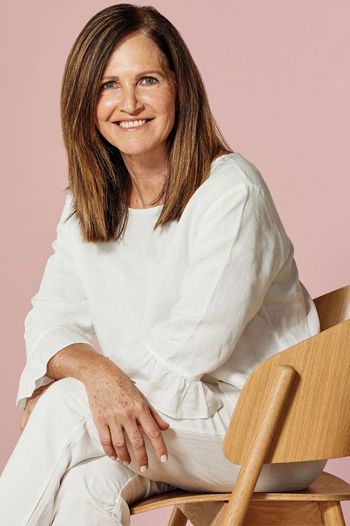 تانيا (55 عاما) - صاحبة عمل خاص بها