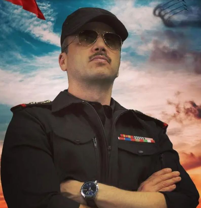 ابتسم أيها الجنرال