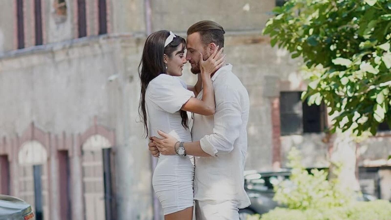 كرم بورسين وهاندا ارتشيل