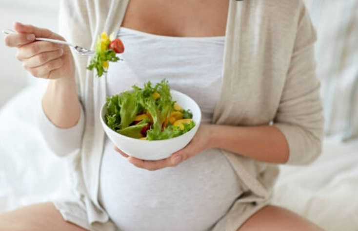 اطعمة تزيد من وزن الجنين