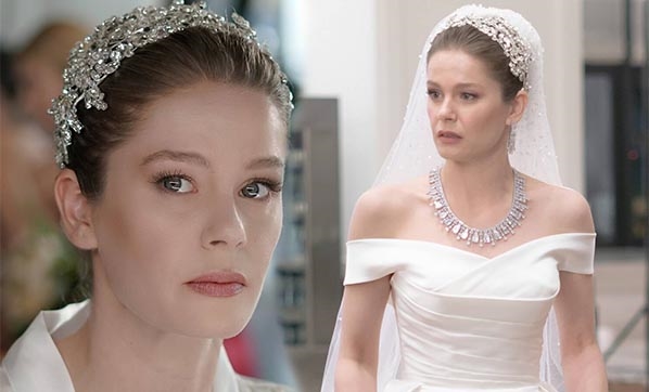 بورجو بيريجيك من مسلسل "فتاة النافذة"