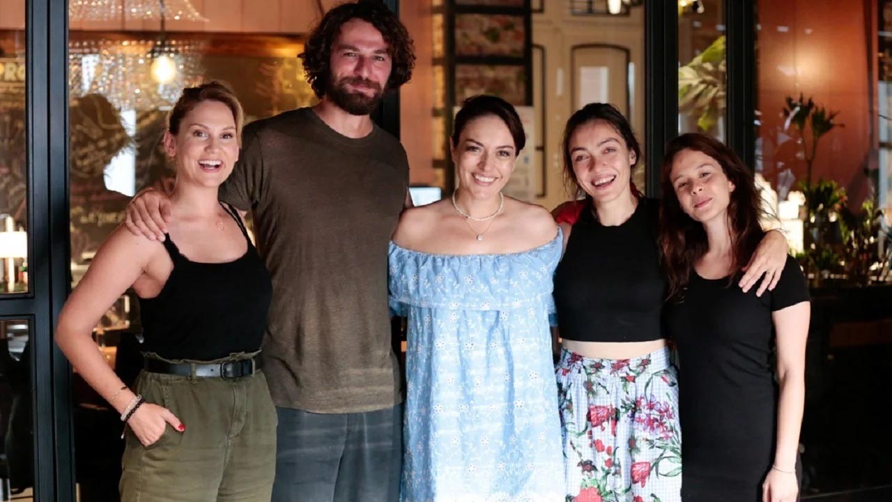 أبطال مسلسل شقة الأبرياء