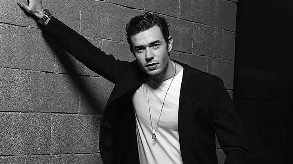 آيتاش شاشماز "Aytaç Şaşmaz" 