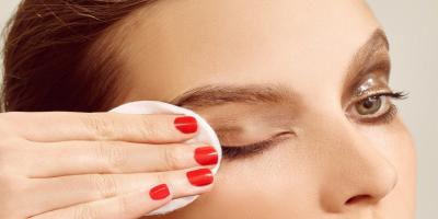  اصنعي مزيل مكياج من المنزل بنفسك واحصلي على بشرة ناعمة كالأطفال