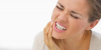 علاجات منزلية فعالة للتخلص من آلام الأسنان.. تعرفي عليها