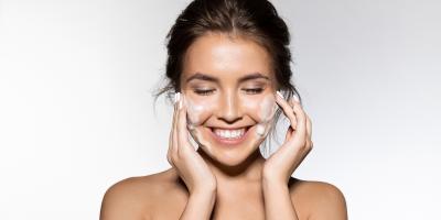 5 عادات تفقد البشرة فيها نضارتها وتؤدي إلى شيخوخة مبكرة