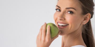 7 أطعمة يمكن أن تدمّر أسنانك! تعرفي عليها