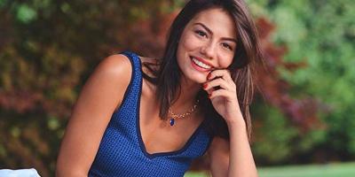 ديميت أوزدمير تؤكد انفصالها عن زوجها.. 