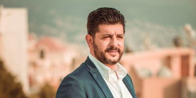 طوني عيسى يكشف سبب انسحابه من صالون زهرة الموسم الثاني