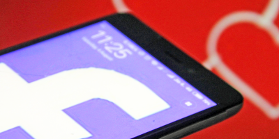 فن المواعدة عبر فيسبوك