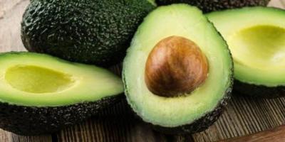 فوائد الأفوكادو للبشرة والشعر