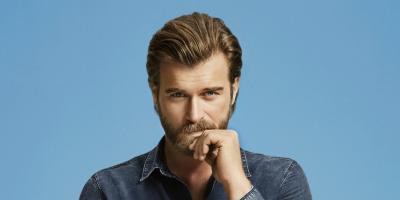 الكشف عن هوية النجمة التركية التي ستشارك كيفانش تاتليتوغ في 