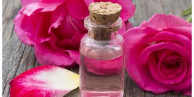 فوائد جمالية غير متوقعة لماء الورد .. تعرفي عليها