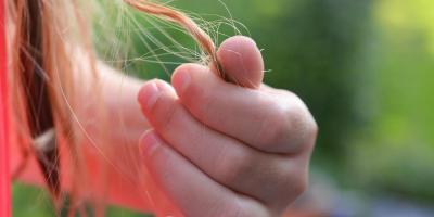 هل يمكن أن يؤدي الاكتئاب إلى تساقط الشعر؟