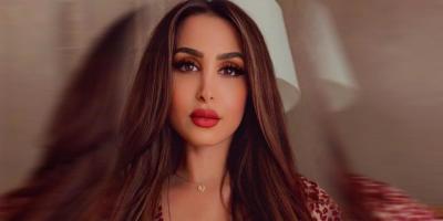 هند القحطاني تثير الجدل باستعراضها حقيبتها باهظة الثمن.. جلد تمساح نادر وزجاجة شمبانيا 