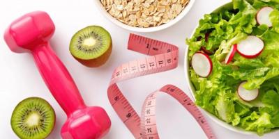 بينها التفاح مع زبدة الفول السوداني .. وصفات استثنائية تعزز إنقاص الوزن