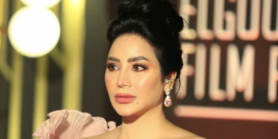 لجين عمران تتألق بإطلالة من توقيع شربل كرم في مهرجان ضيافة