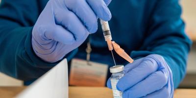 خرافات حول لقاح COVID-19.. لا تصدقيها