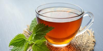 8 آثار جانبية سلبية لشرب الكثير من الشاي.. تعرفي عليها