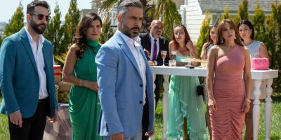 مسلسل ستيليتو الحلقة 24: مشهد القبلة الذي يجمع سامر المصري وندى أبو فرحات يثير ضجة