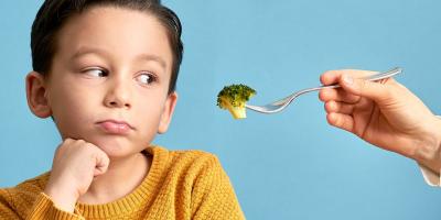 كيف تقنعين طفلك بأكل المزيد من الخضار الصحي