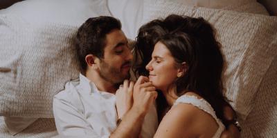 محرمات العلاقة الحميمية بين الرجل والمرأة.. إحداها تسبب السرطانات