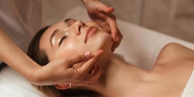 8 من فوائد تدليك الوجه..تعرفي عليها