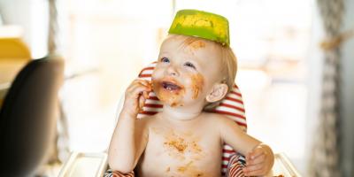 تجنبي منح طفلك هذه الأطعمة طوال عامه الأول