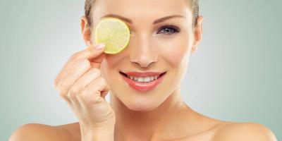 تعرفي على طريقة مذهلة لاستخدام الليمون للتخلص من حب الشباب