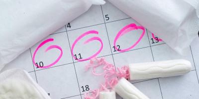 ما فوائد الاستحمام أثناء الدورة الشهرية