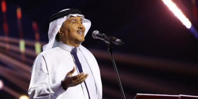 محمد عبده يرقص على طريقة مايكل جاكسون.. فيديو