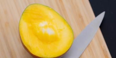 من بينها فقدان الوزن..تعرفي على المانجو الأفريقي وفوائده