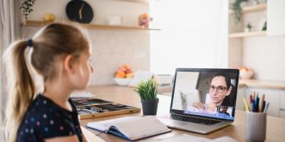 يوم الطلاب العالمي: نصائح تُمكن الطلاب من البقاء متحفزين وسط كوفيد-19