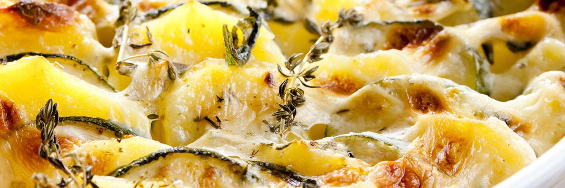 غراتان الكوسا والباذنجان والطماطم