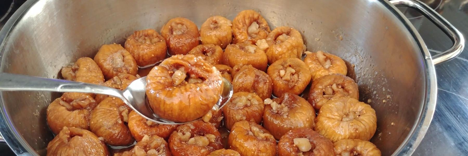 معقود التين