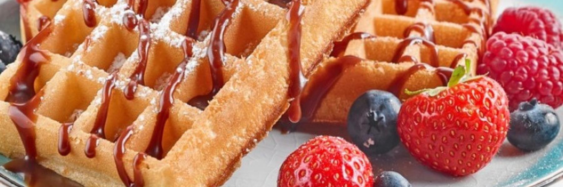حلى الوافل بالشوكولاته