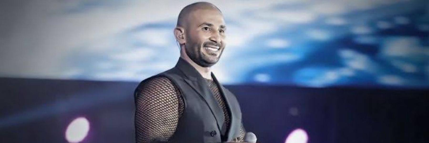 أحمد سعد يعايد جمهوره بـفيديو خلال استحمامه.. ويتعرض للهجوم