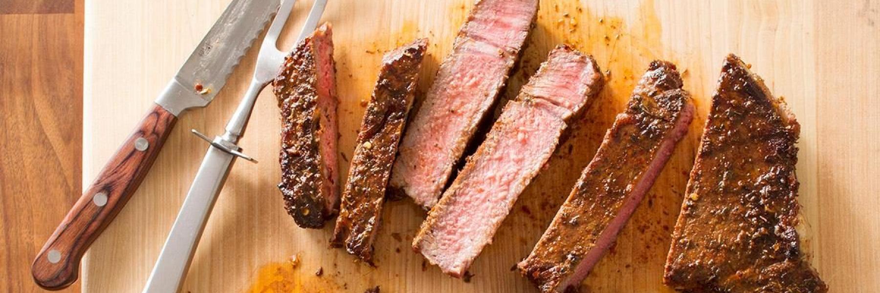 ستيك اللحم المشوي